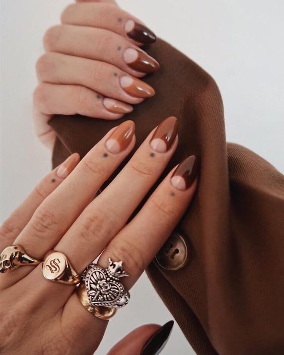 How To Combine Neutral Nail Designs With Jewelry This Fall