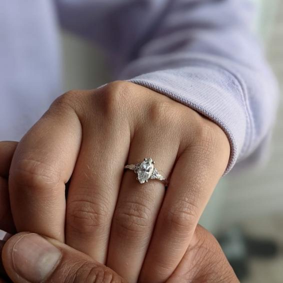 The Best Place To Buy Gorgeous Engagement Rings for Stylish Brides