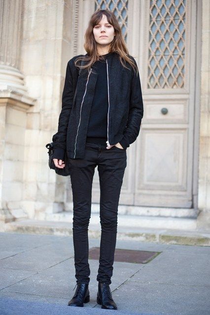Women Bomber Jacket: A Quiet Achiever on the Women Fashion Circuit
