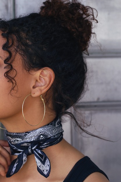 COME AND GET IT GOLD HOOP EARRINGS