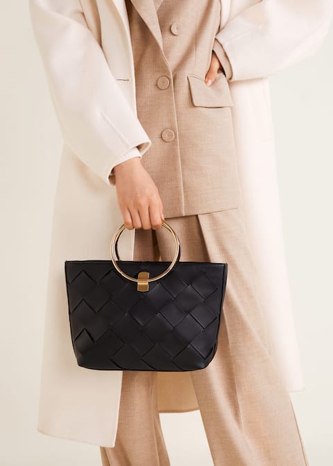 Circle handles bag