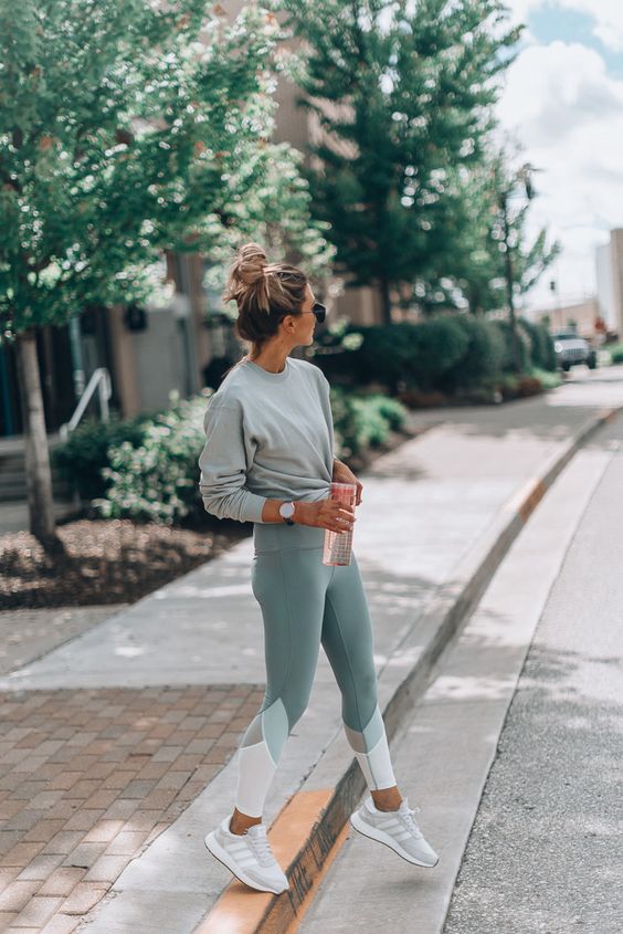 Chic Activewear Outfit Ideas to Boost Your Workout
