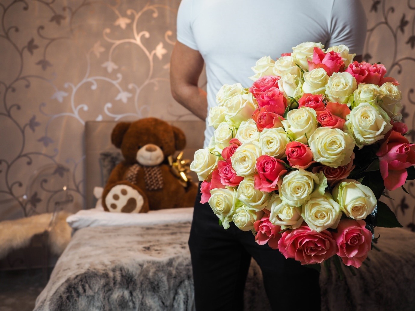 5 Gifts That Make You A Hero In Your Girlfriend’s Eyes