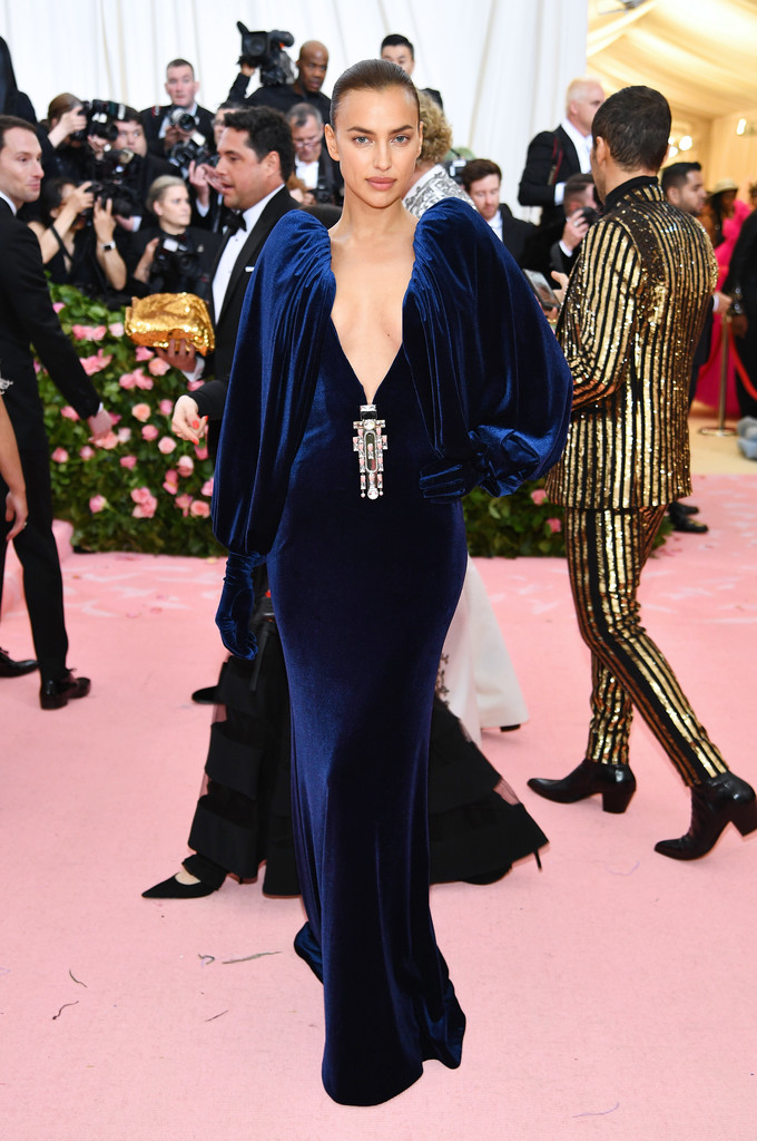Irina Shayk's Low-Cut Velvet Gown