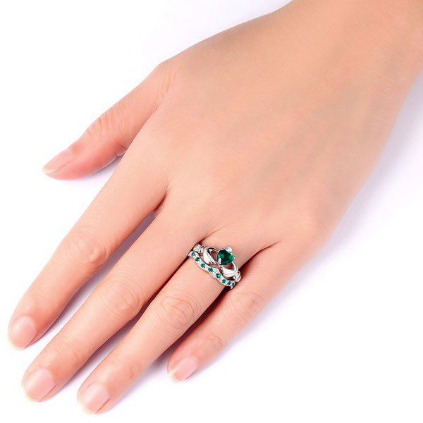 Jeulia Heart Cut Sterling Silver Claddagh Ring Set