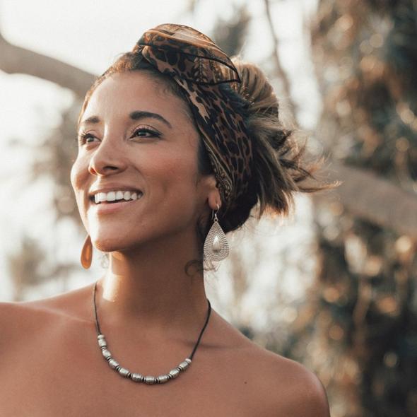 Tips to Coordinate Your Jewellery Pieces with Your Outfit