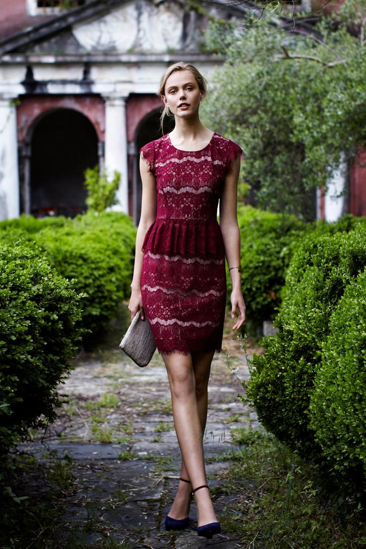 Pretty lace peplum dress Pretty lace peplum dress
