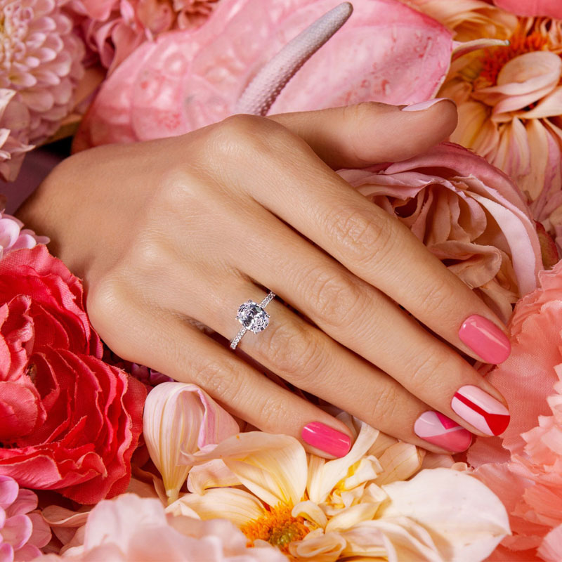 Jeulia Moissanite Oval Cut Gold Ring