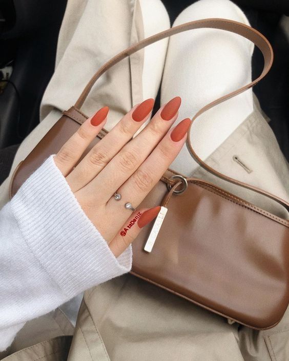 How To Combine Neutral Nail Designs With Jewelry This Fall