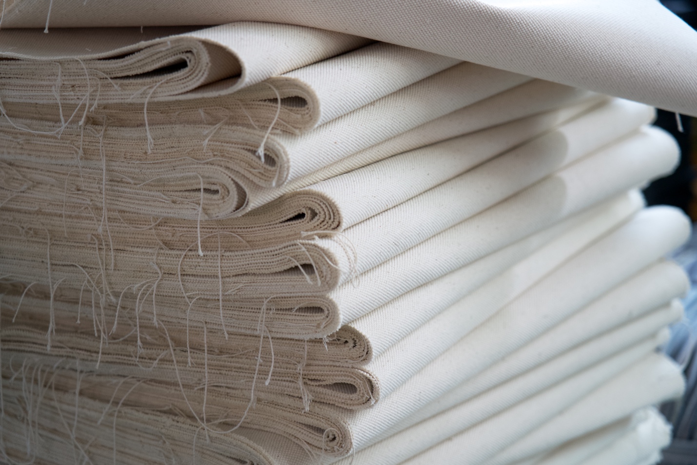 90% of Autron product is using recycled cotton, recycled nylon, recycled polyester, recycled vegan leather, and other possible recycled materials.