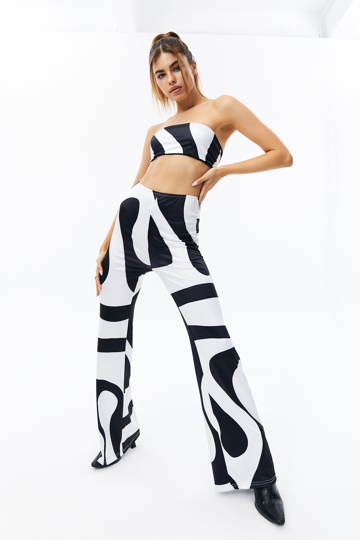 Backless Crop Top & Striped Print Pants Set