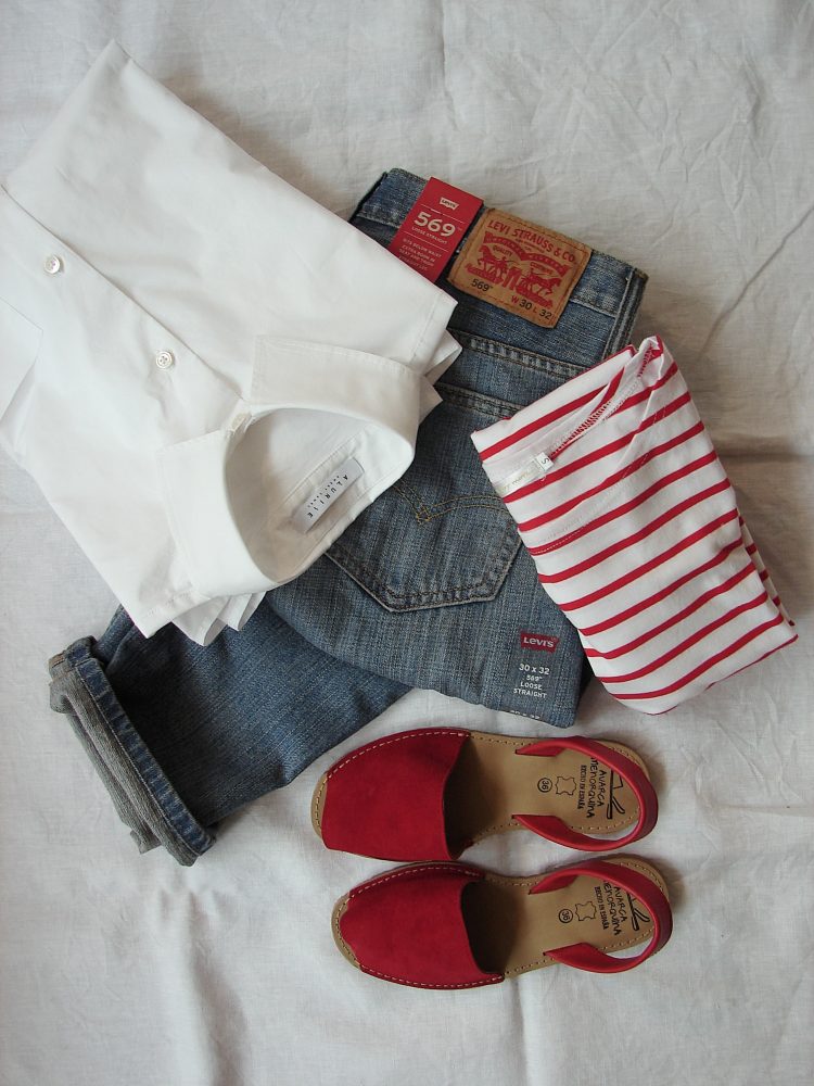 5 Wardrobe Essentials To Level Up Your Fashion Game