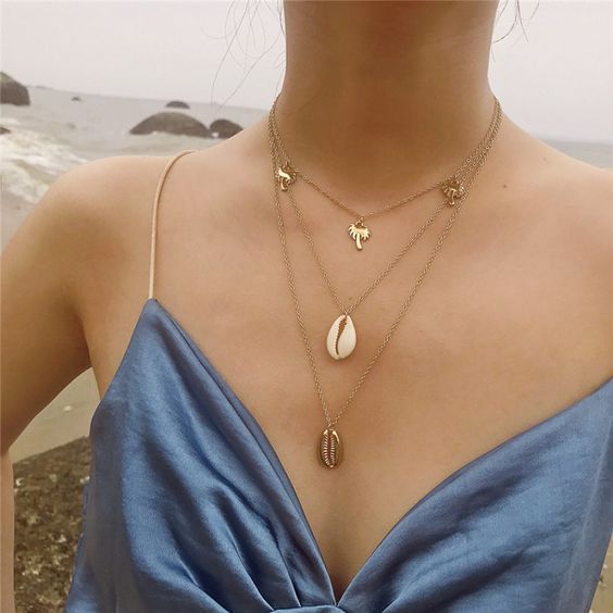 The 2021 Biggest Jewelry Trend: Multi Layered Necklaces