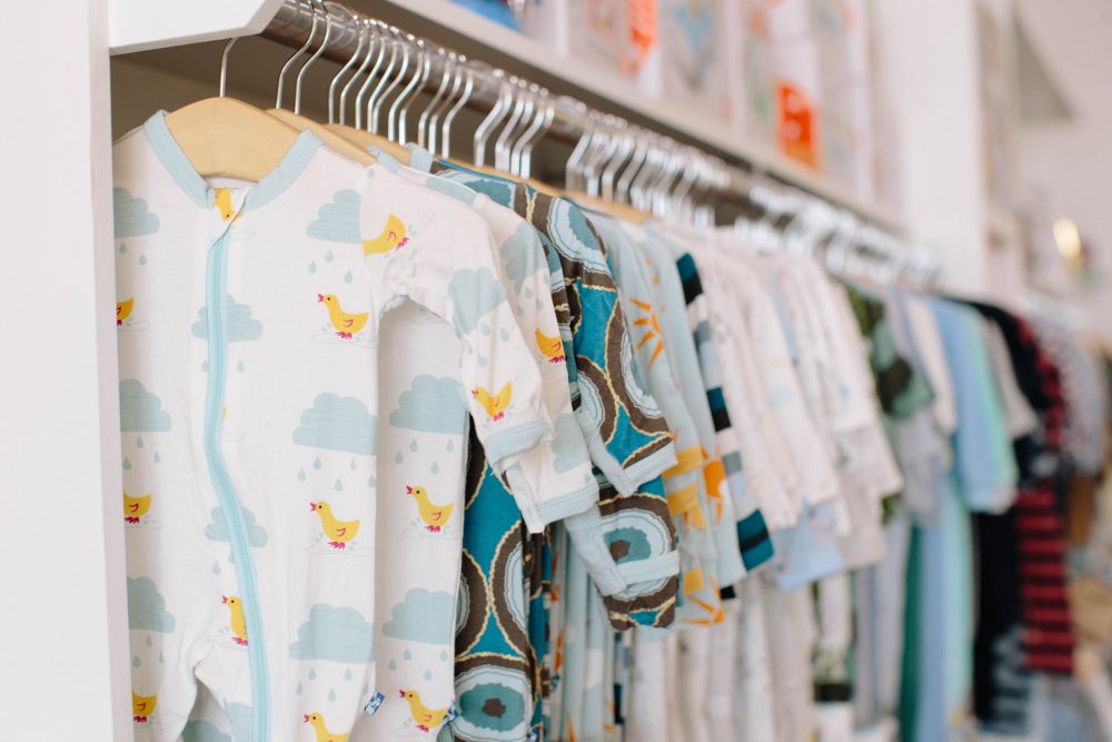 Check Out These Perfect Gift Ideas For New Mom In 2022